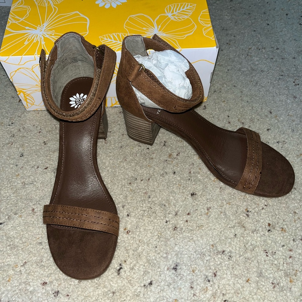 NIB Yellowbox Belia size 8.5 brown leather shoes